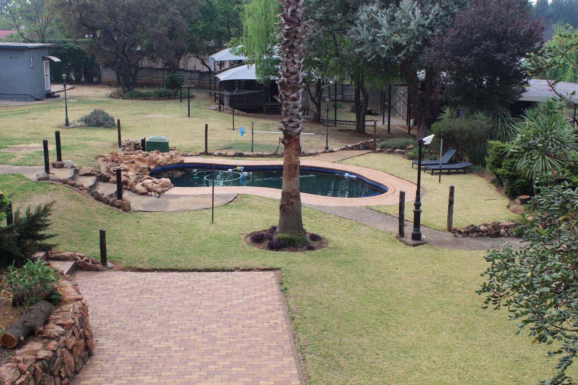 Self-Catered Apartment With Pool Krugersdorp Camera foto